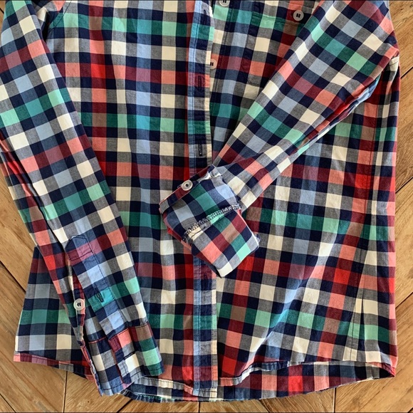 Women’s button up top - Picture 5 of 5